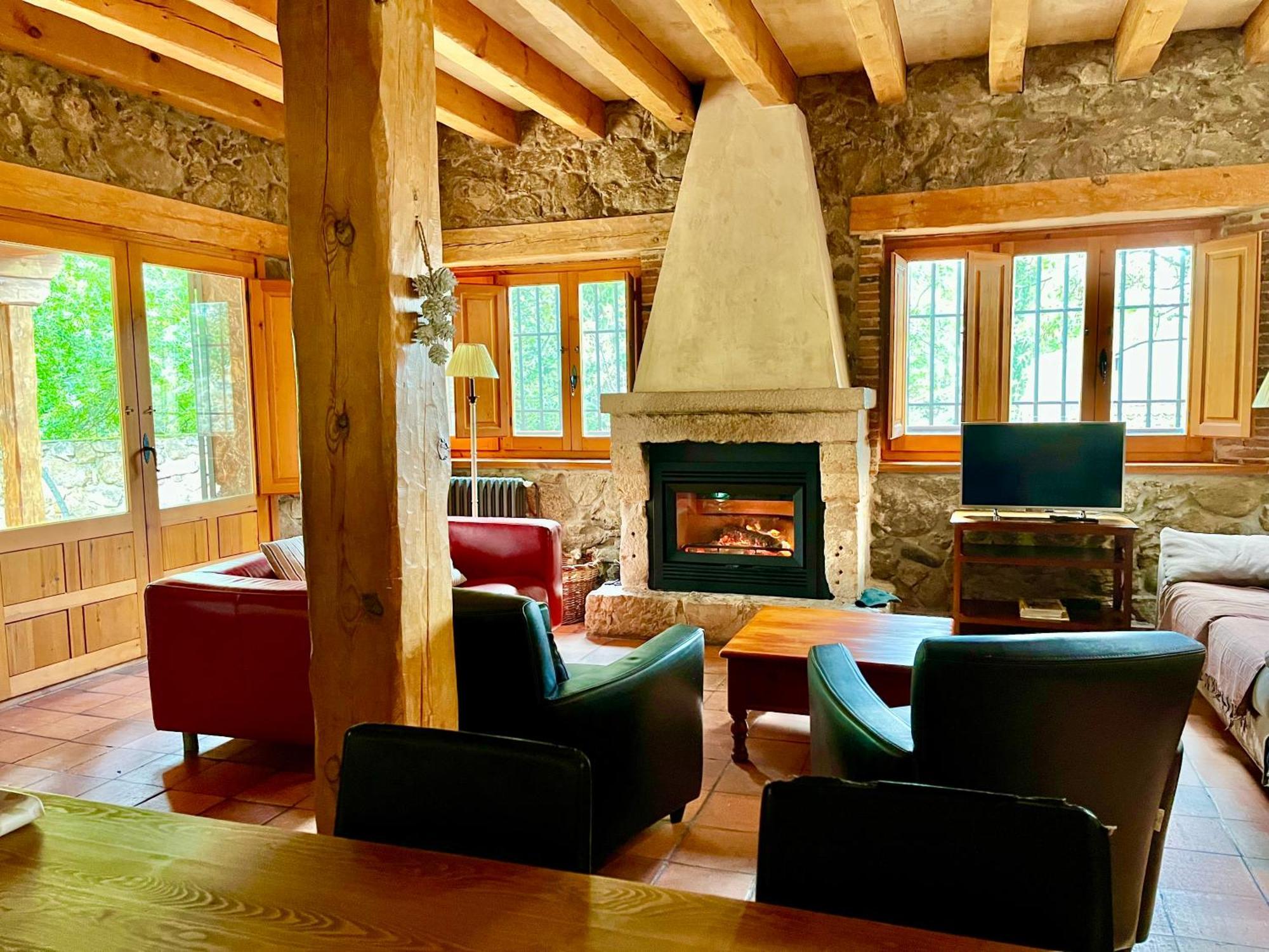 Saltus Alvus, Espectacular Conjunto Rural En Sotosalbos, 10Min De Segovia Guest House Luaran gambar